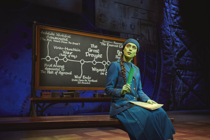 Photos: Emma Kingston, Zizi Strallen, and the New London Cast of WICKED  Image