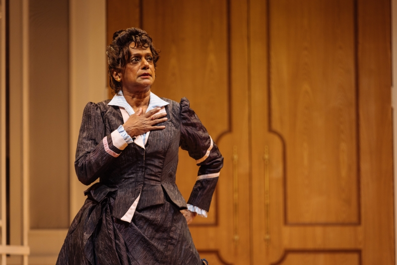 Photos: A DOLL’S HOUSE, PART 2 Premieres in Singapore Image