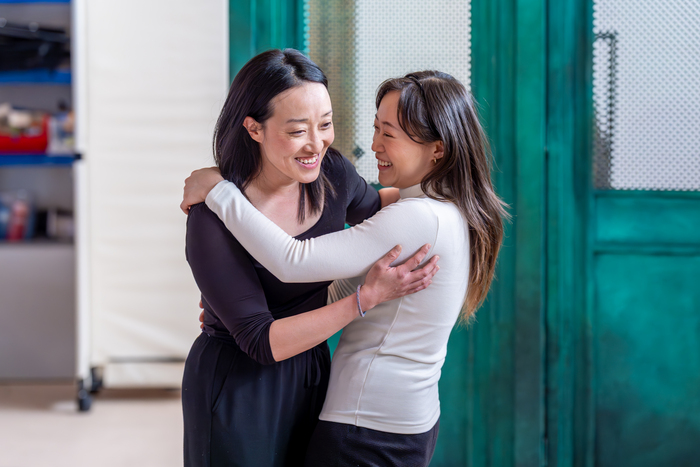 Photos: SHANGHAI DOLLS World Premiere Cast in Rehearsals Image