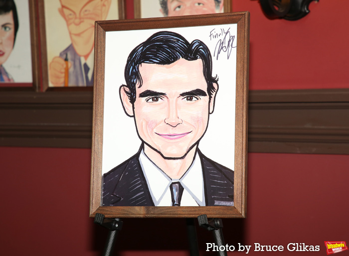 Photos: GHOSTS' Billy Crudup Receives Sardi's Caricature  Image