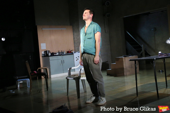 Photos: Andrew Scott at VANYA's Opening Night Curtain Call  Image