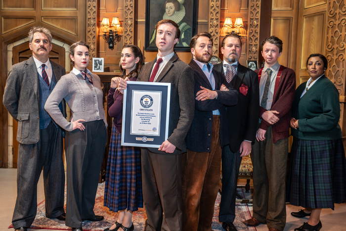 Photos: THE MOUSETRAP Celebrates Guinness World Record Breaking 30,000th Performance  Image