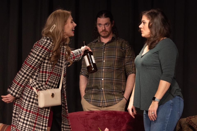 Review: GOD OF CARNAGE at The Weekend Theater  Image