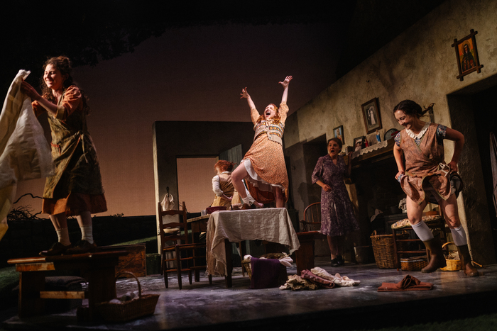 Photos: DANCING AT LUGHNASA at Asolo Repertory Theatre  Image