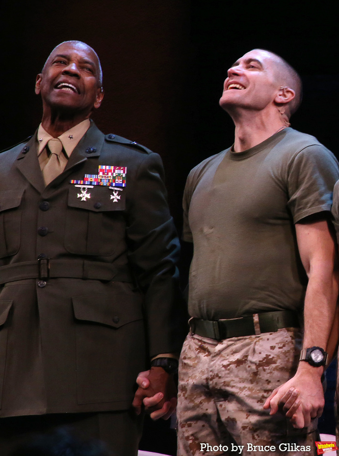 Photos: Denzel Washington and Jake Gyllenhaal at OTHELLO Opening Night Curtain Call  Image