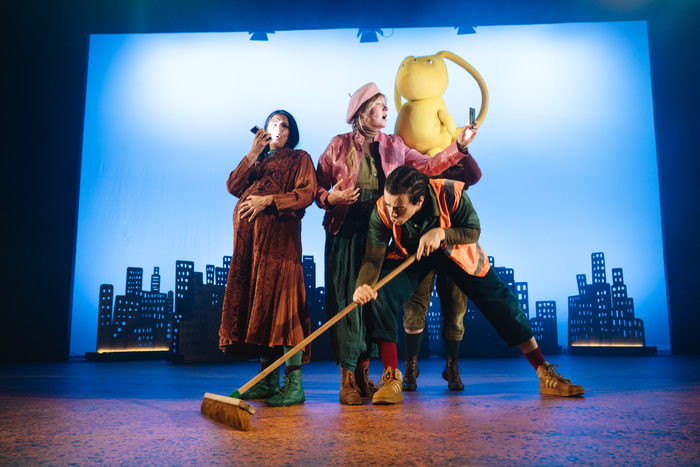 Photos: BEEGU From Unicorn Productions Image