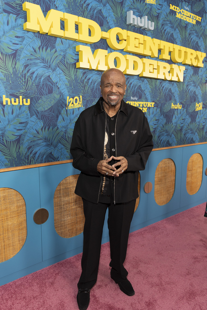 Photos: Hulu's MID-CENTURY MODERN Premieres In Los Angeles Image