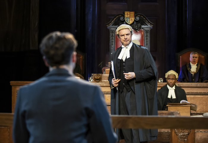 Photos: WITNESS FOR THE PROSECUTION New Cast Images Image