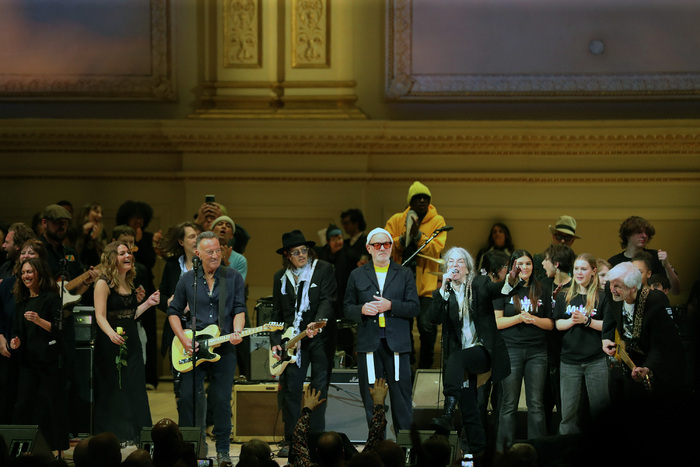 Photos: Bruce Springsteen, Johnny Depp, & More Take Carnegie Hall Stage for Patti Smith Celebration Image
