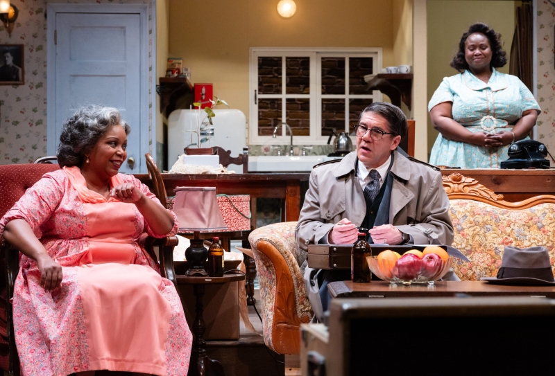 Review: A RAISIN IN THE SUN at Taproot Theatre Image