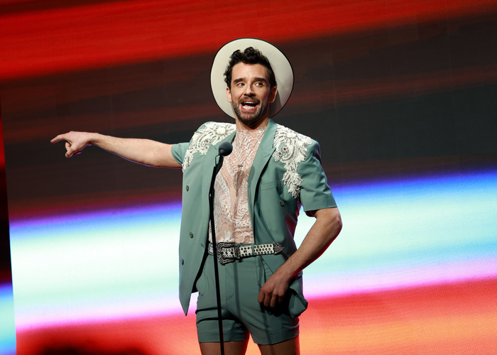 Photos: Patti LuPone, Cynthia Erivo, & More Attend GLAAD 36th GLAAD Media Awards Image