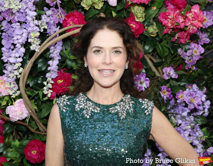 Photos: Sarah Snook and Company Celebrate THE PICTURE OF DORIAN GRAY Opening Night Image