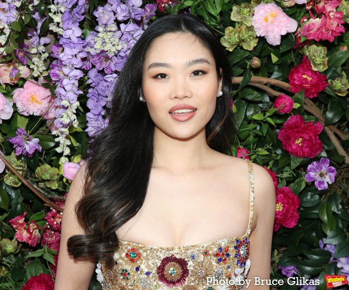 Photos: Sarah Snook and Company Celebrate THE PICTURE OF DORIAN GRAY Opening Night Image