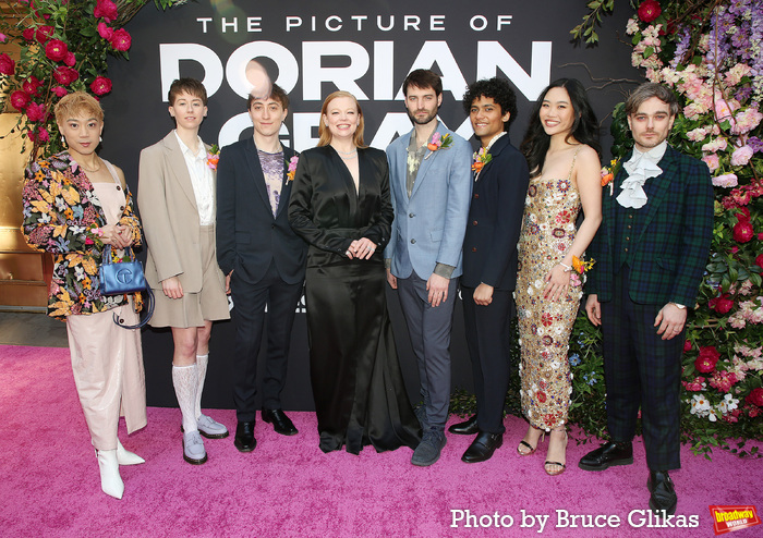 Photos: Sarah Snook and Company Celebrate THE PICTURE OF DORIAN GRAY Opening Night Image