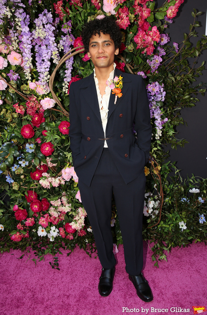 Photos: Sarah Snook and Company Celebrate THE PICTURE OF DORIAN GRAY Opening Night Image