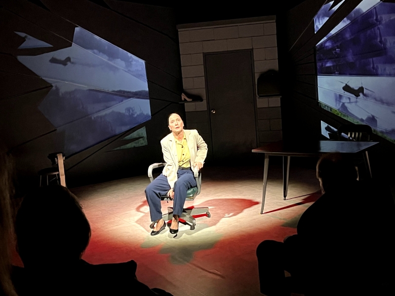 Review: I CARRY YOUR HEART WITH ME is captivating and resonant at Horizon Theatre Company Image