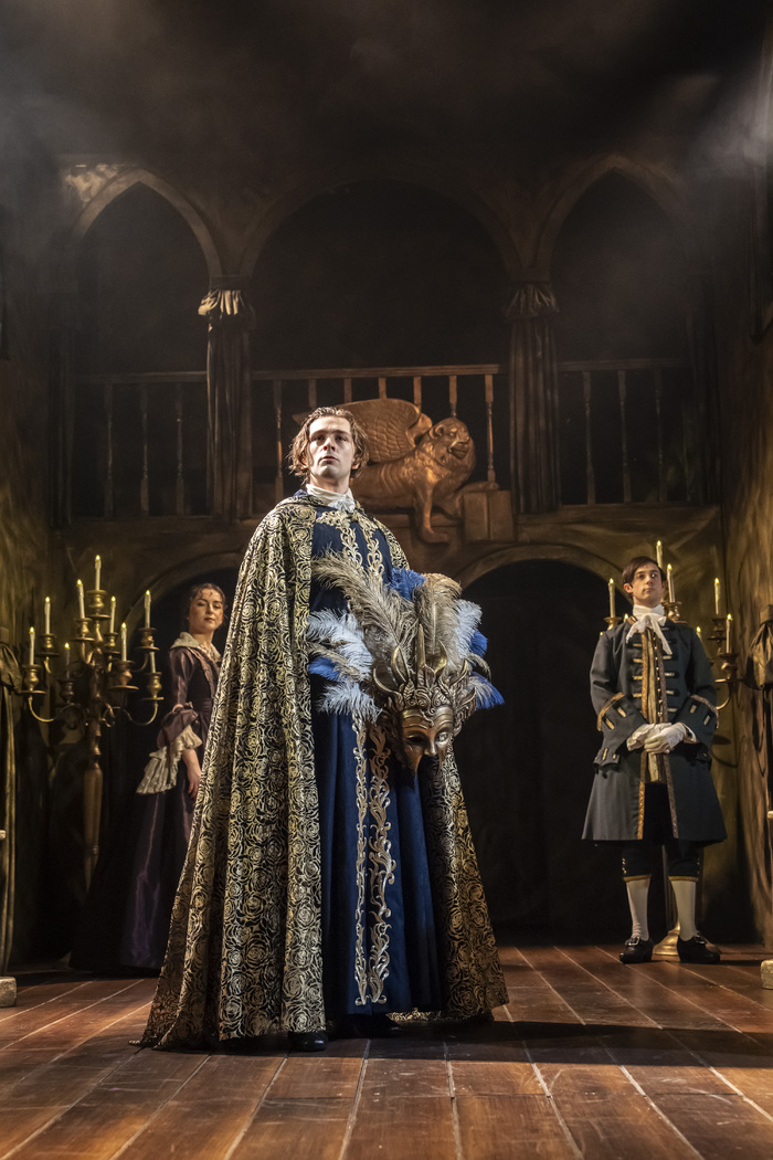 Photos: STILETTO World Premiere at Charing Cross Theatre Image