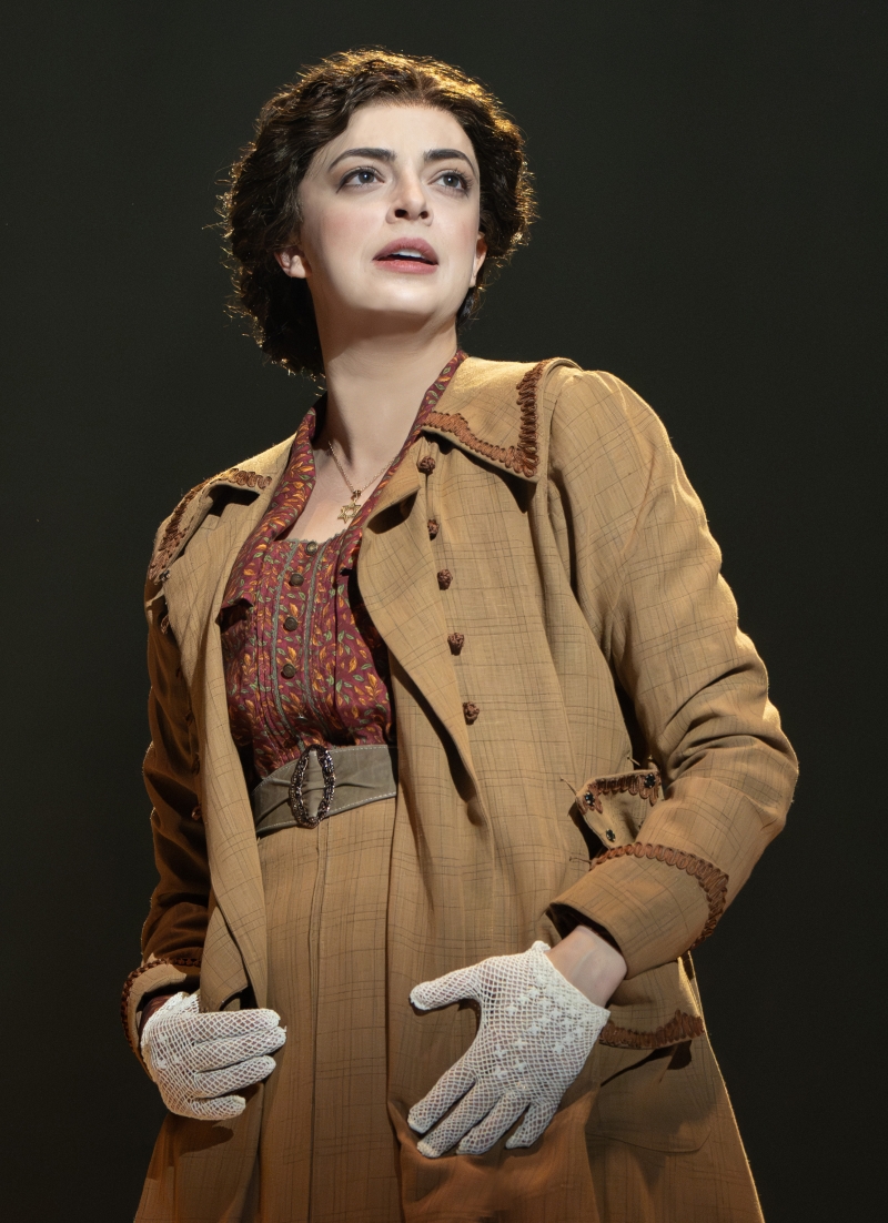 Review: PARADE at Belk Theater Image