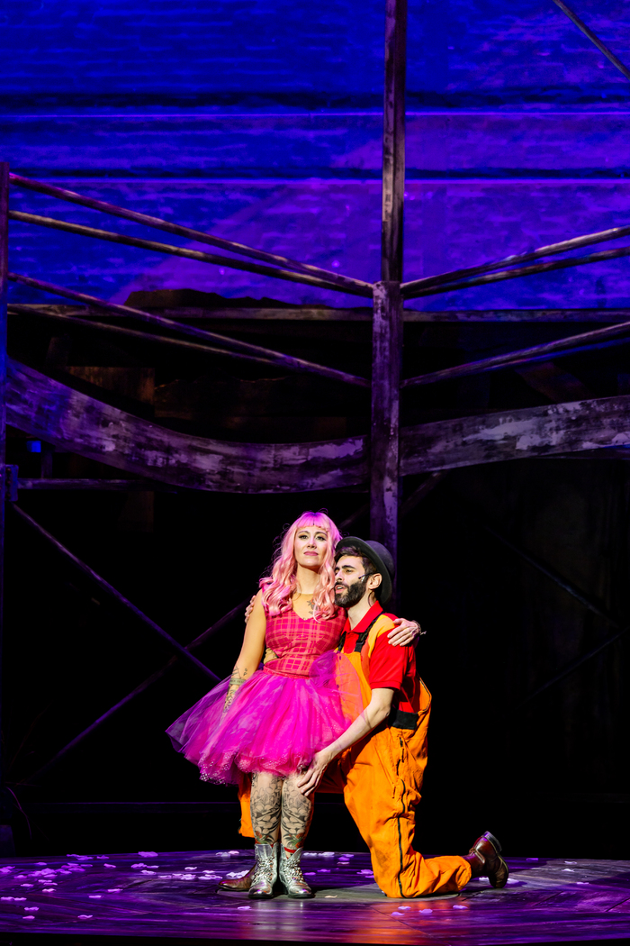 Photos: RODGERS & HAMMERSTEIN'S CAROUSEL at Boston Lyric Opera Image