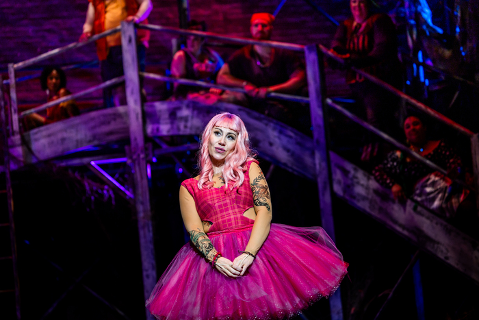 Photos: RODGERS & HAMMERSTEIN'S CAROUSEL at Boston Lyric Opera Image