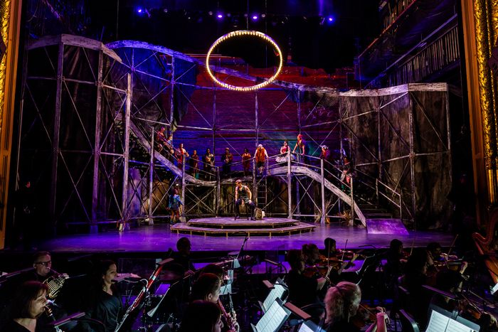 Photos: RODGERS & HAMMERSTEIN'S CAROUSEL at Boston Lyric Opera Image