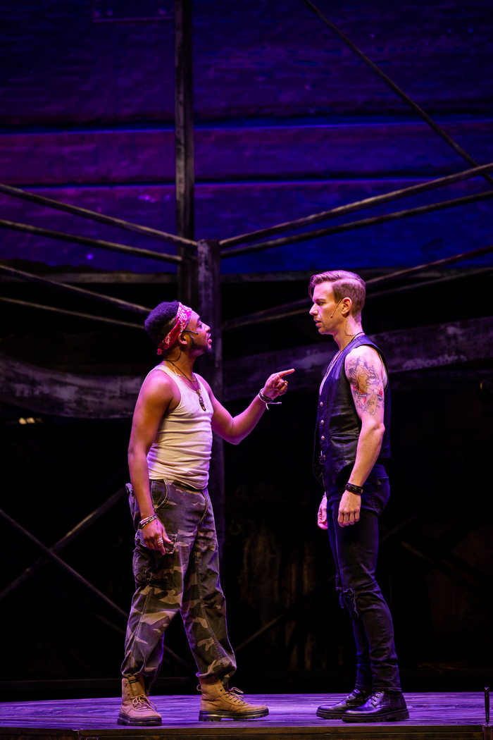 Photos: RODGERS & HAMMERSTEIN'S CAROUSEL at Boston Lyric Opera Image