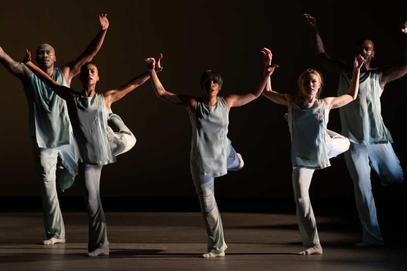 Review: Sara Mearns Performs at New York City Center Image