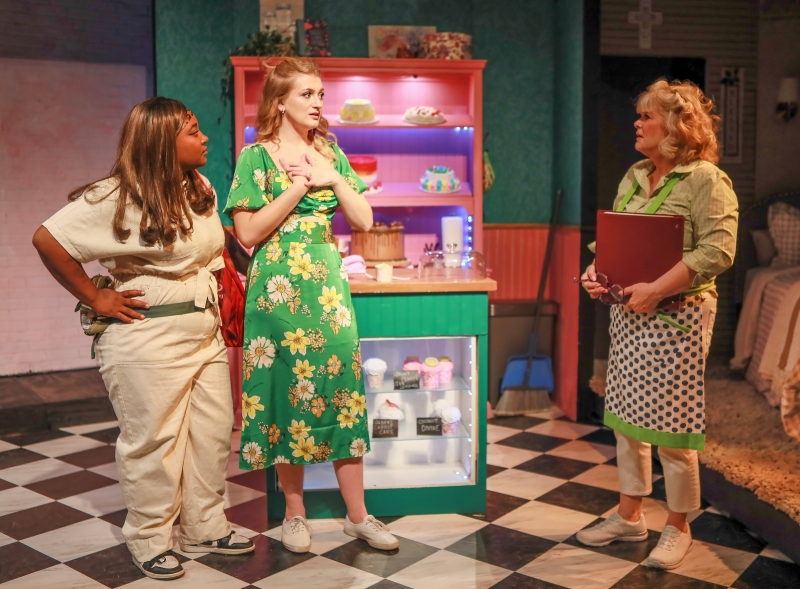 Review: THE CAKE at The Bent Image