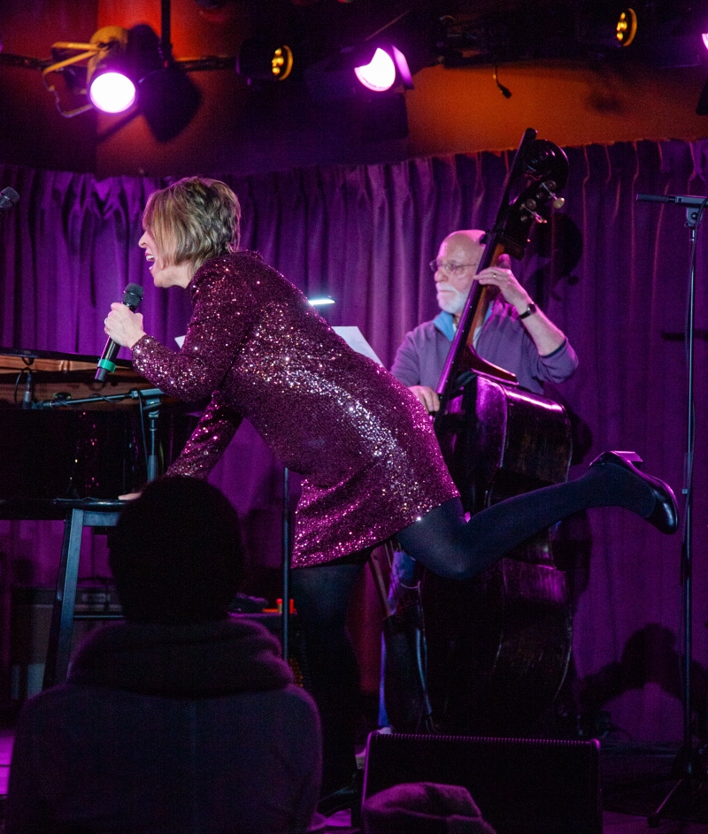 Photos: THE LINEUP WITH SUSIE MOSHER Debuts at The Green Room 42 Image