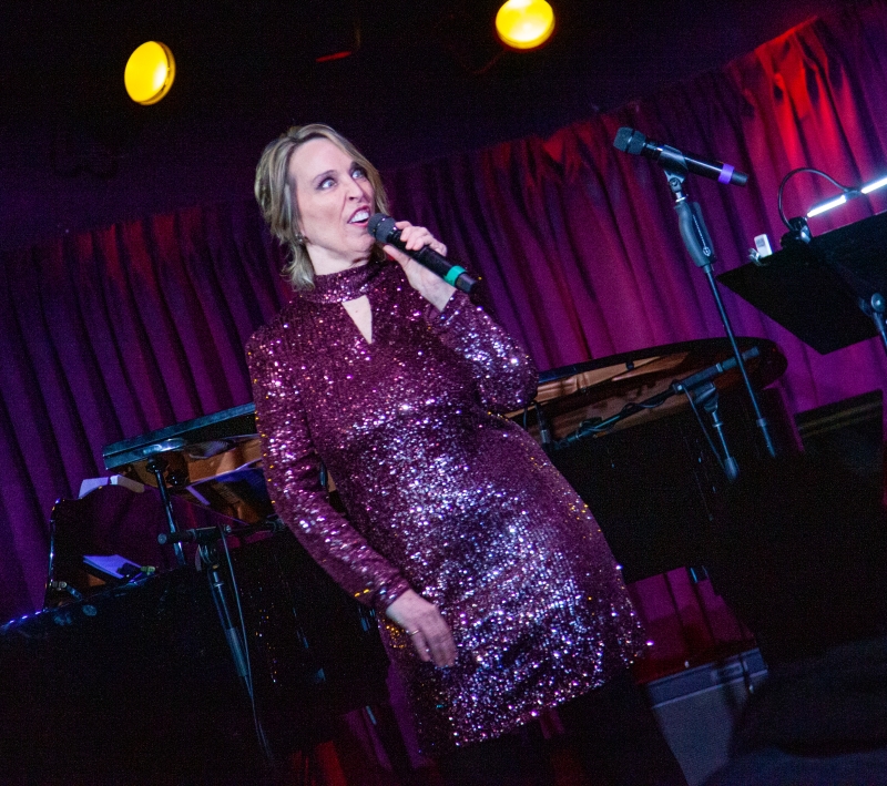 Photos: THE LINEUP WITH SUSIE MOSHER Debuts at The Green Room 42 Image