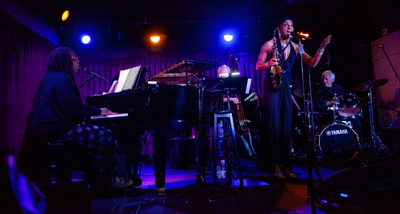 Photos: THE LINEUP WITH SUSIE MOSHER Debuts at The Green Room 42 Image