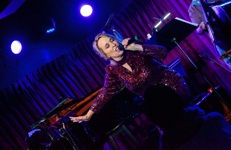 Photos: THE LINEUP WITH SUSIE MOSHER Debuts at The Green Room 42 Image