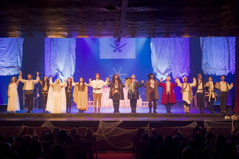 Review: LA MALEDIZIONE DEI CARAIBI al TEATRO GHIONE Image