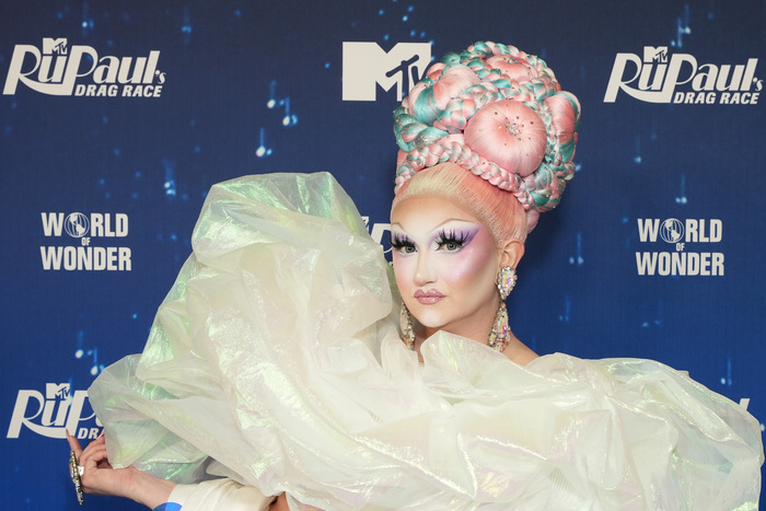 Photos: Inside RUPAUL'S DRAG RACE Season 17 Finale Red Carpet Image