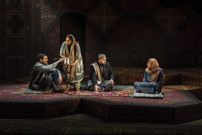 Photos: A THOUSAND SPLENDID SUNS At Birmingham Rep Image