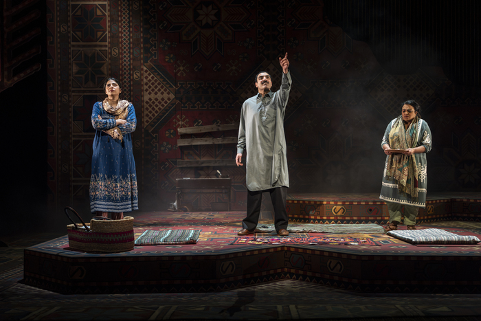 Photos: A THOUSAND SPLENDID SUNS At Birmingham Rep Image