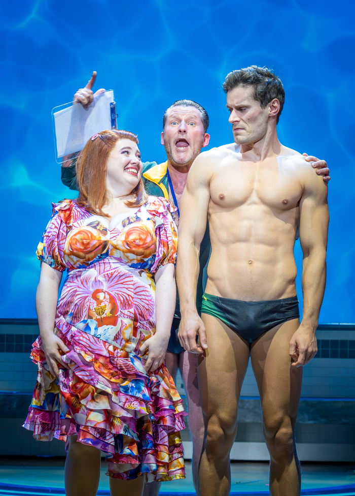 Photos: MURIEL'S WEDDING THE MUSICAL at Curve Theatre First Look Image