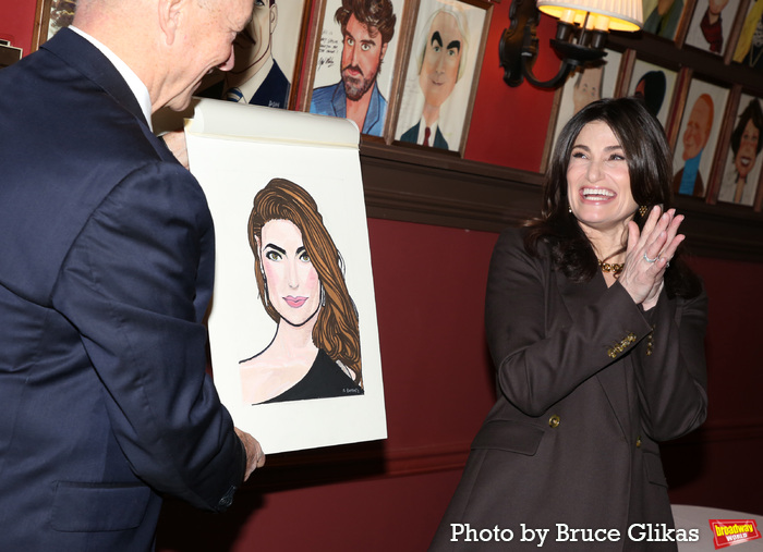Sardi’s Max Klimavicius and Idina Menzel Photo
