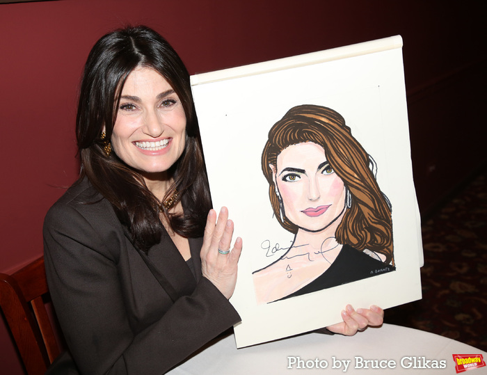 Idina Menzel Photo