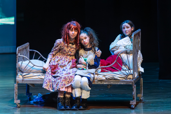 Photos: Inside: New Albany Middle School Theatre’s ANNIE JR Image