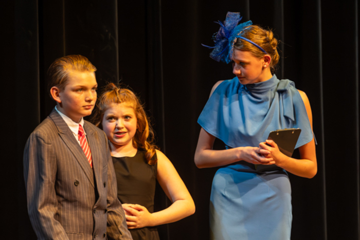Photos: Inside: New Albany Middle School Theatre’s ANNIE JR Image