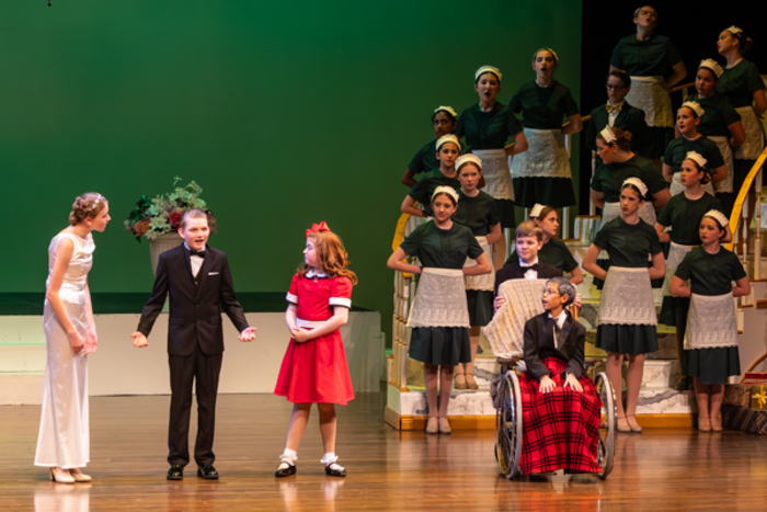 Photos: Inside: New Albany Middle School Theatre’s ANNIE JR Image