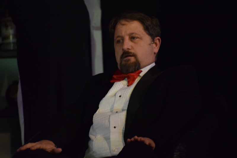 Review: NEIL SIMON'S RUMORS at The Royal Theatre Image