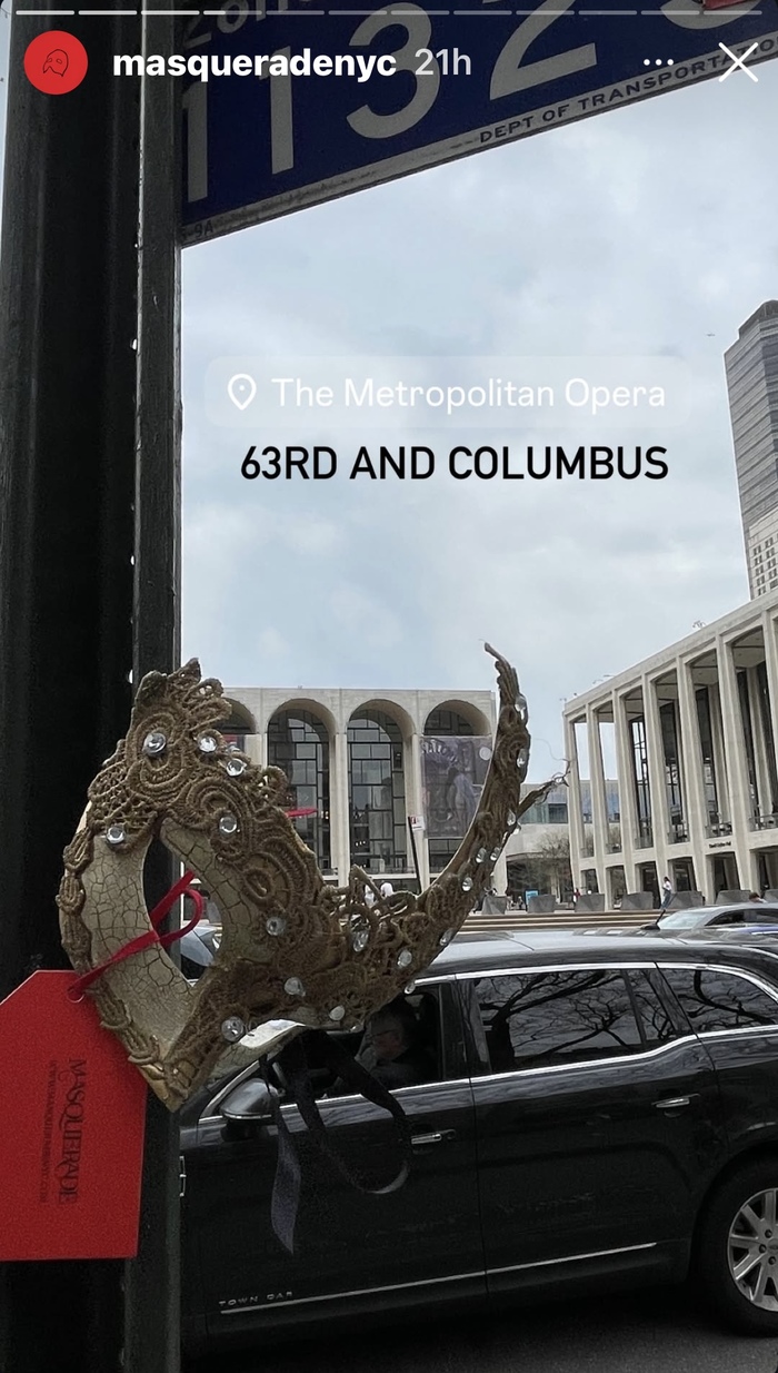 Photos: PHANTOM Return Teased With Masquerade Masks Appearing Around the City Image