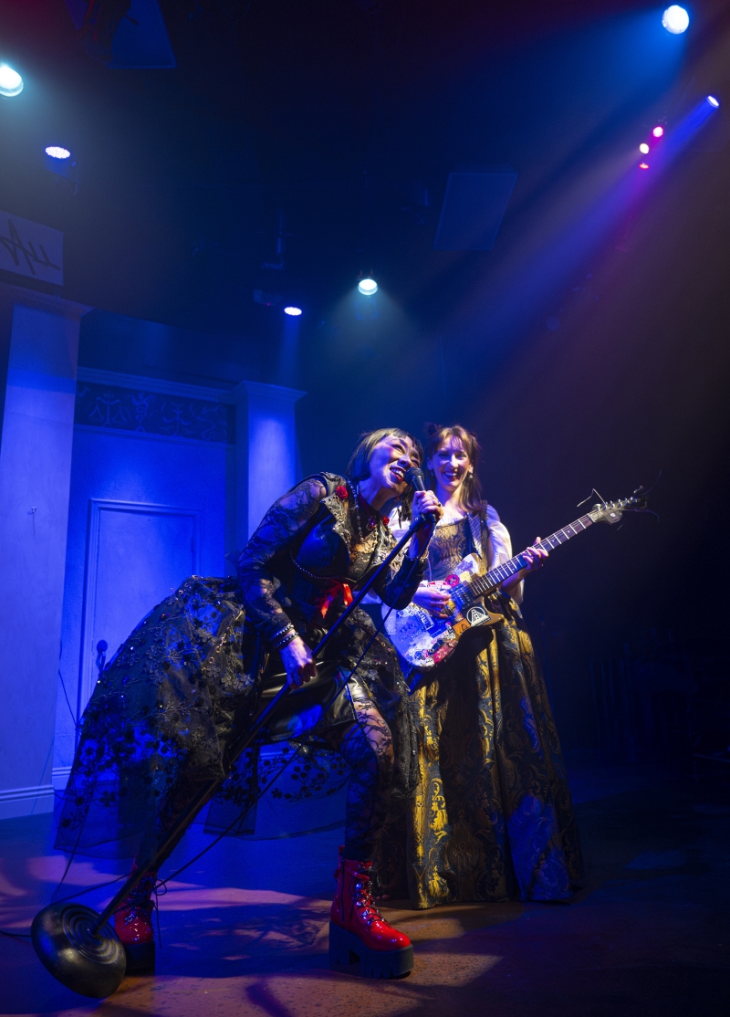Review: IT'S TRUE, IT'S TRUE, IT'S TRUE at Marin Theatre Image