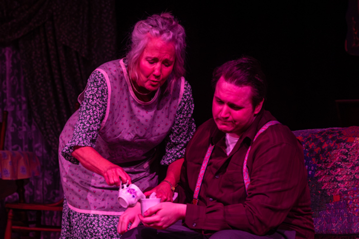 Photos: THE GLASS MENAGERIE At Hilliard Arts Council Image