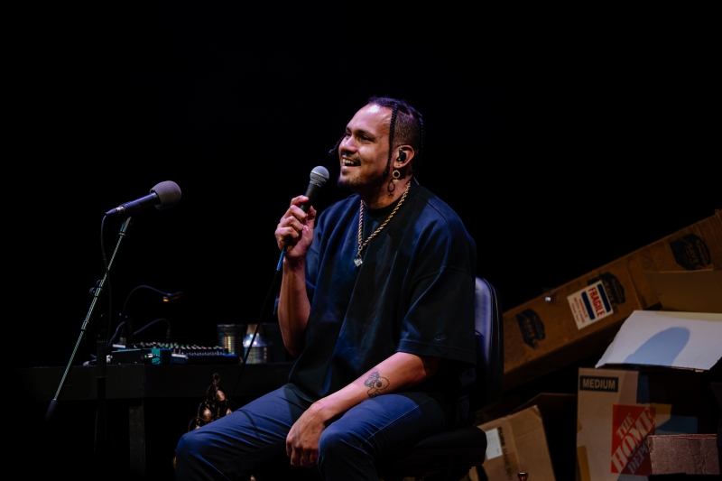 Review: THE THINGS AROUND US at Intiman Theater Image