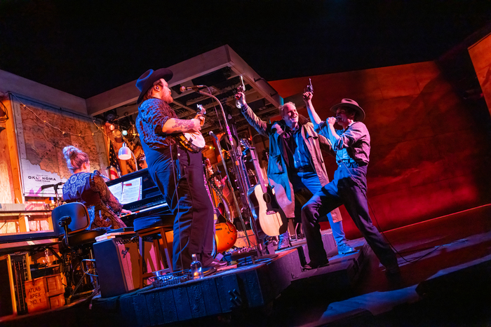 Photos: First Look at DEAD OUTLAW on Broadway Image