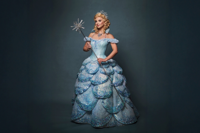 Interview: 'It's So Rewarding': Actor Zizi Strallen on Taking on The Role of Glinda in WICKED Image