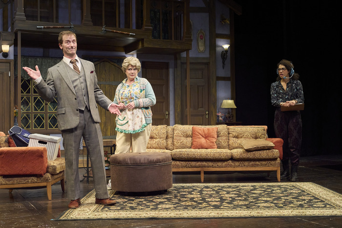 Photos: NOISES OFF at Great Lakes Theater Image